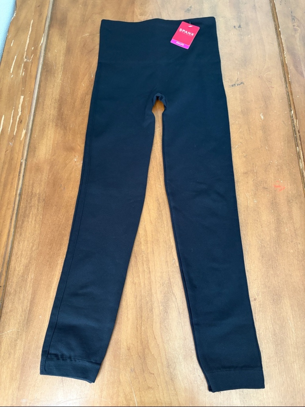 SPANX NWT Shape and Sculpt Solid Black High-Rise Leggings Size Small